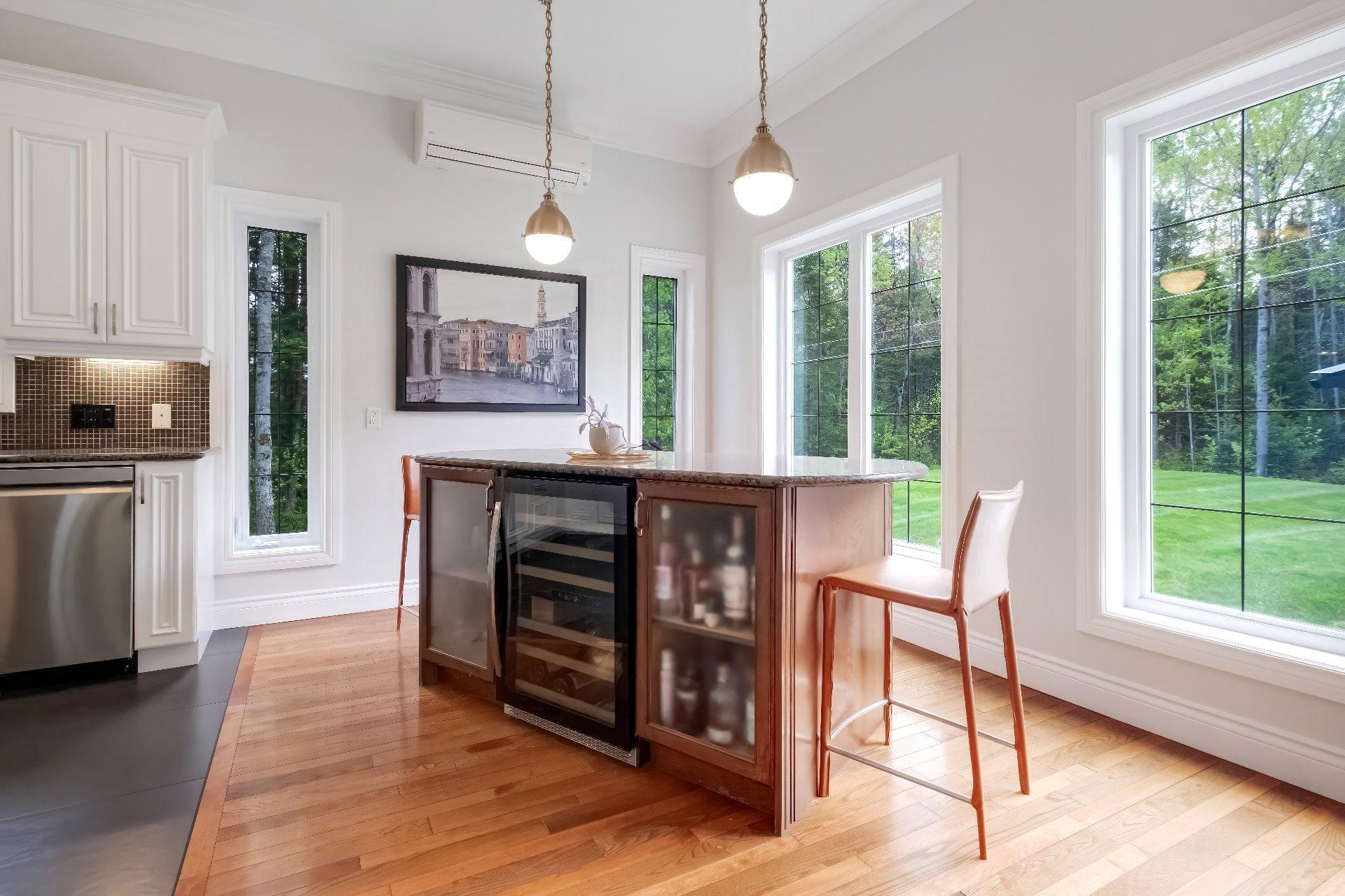 









1091


Rue Frédéric-Doyon

,
Sherbrooke (Brompton/Rock Forest/Saint-Élie/Deauville),




QC
J1R0T1

