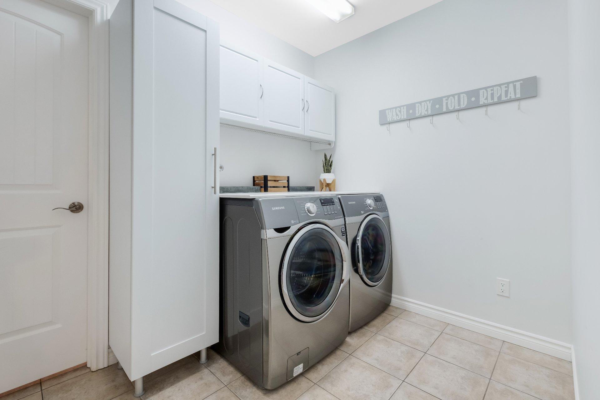 









1091


Rue Frédéric-Doyon

,
Sherbrooke (Brompton/Rock Forest/Saint-Élie/Deauville),




QC
J1R0T1

