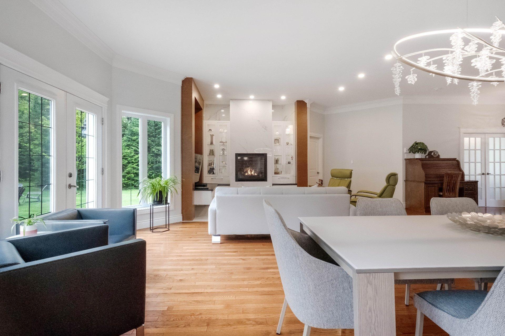 









1091


Rue Frédéric-Doyon

,
Sherbrooke (Brompton/Rock Forest/Saint-Élie/Deauville),




QC
J1R0T1

