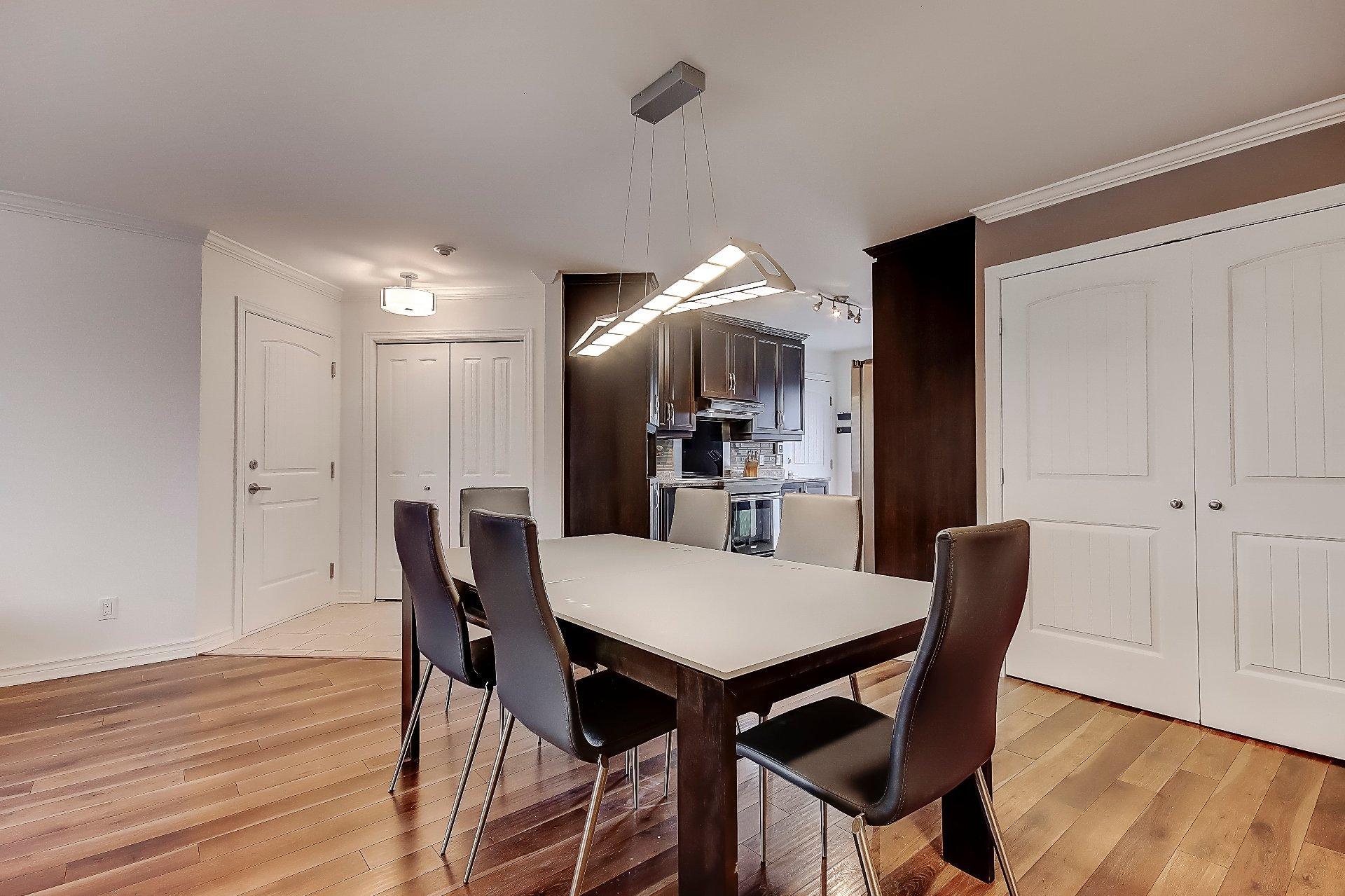 









393


Rue Boire

, D,
Napierville,




QC
J0J1L0

