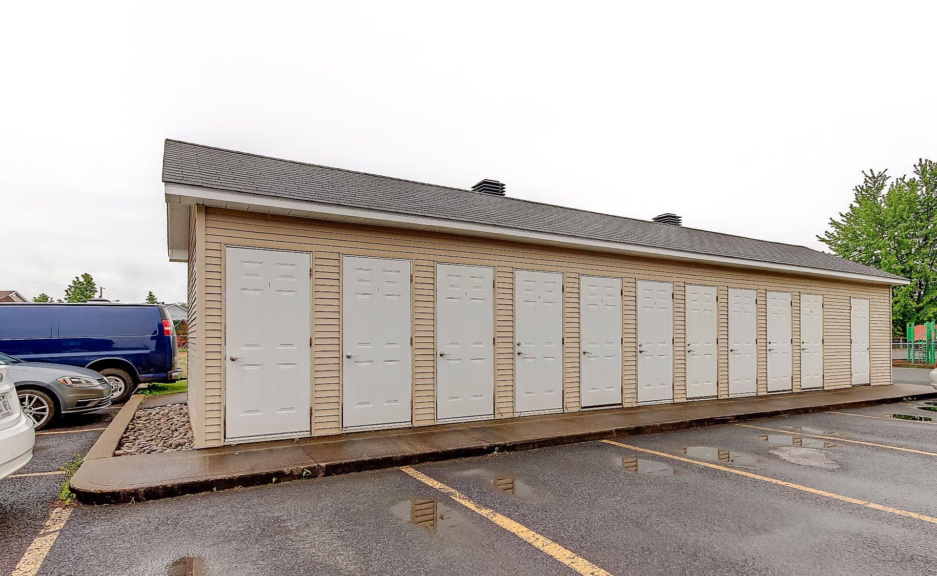 









393


Rue Boire

, D,
Napierville,




QC
J0J1L0

