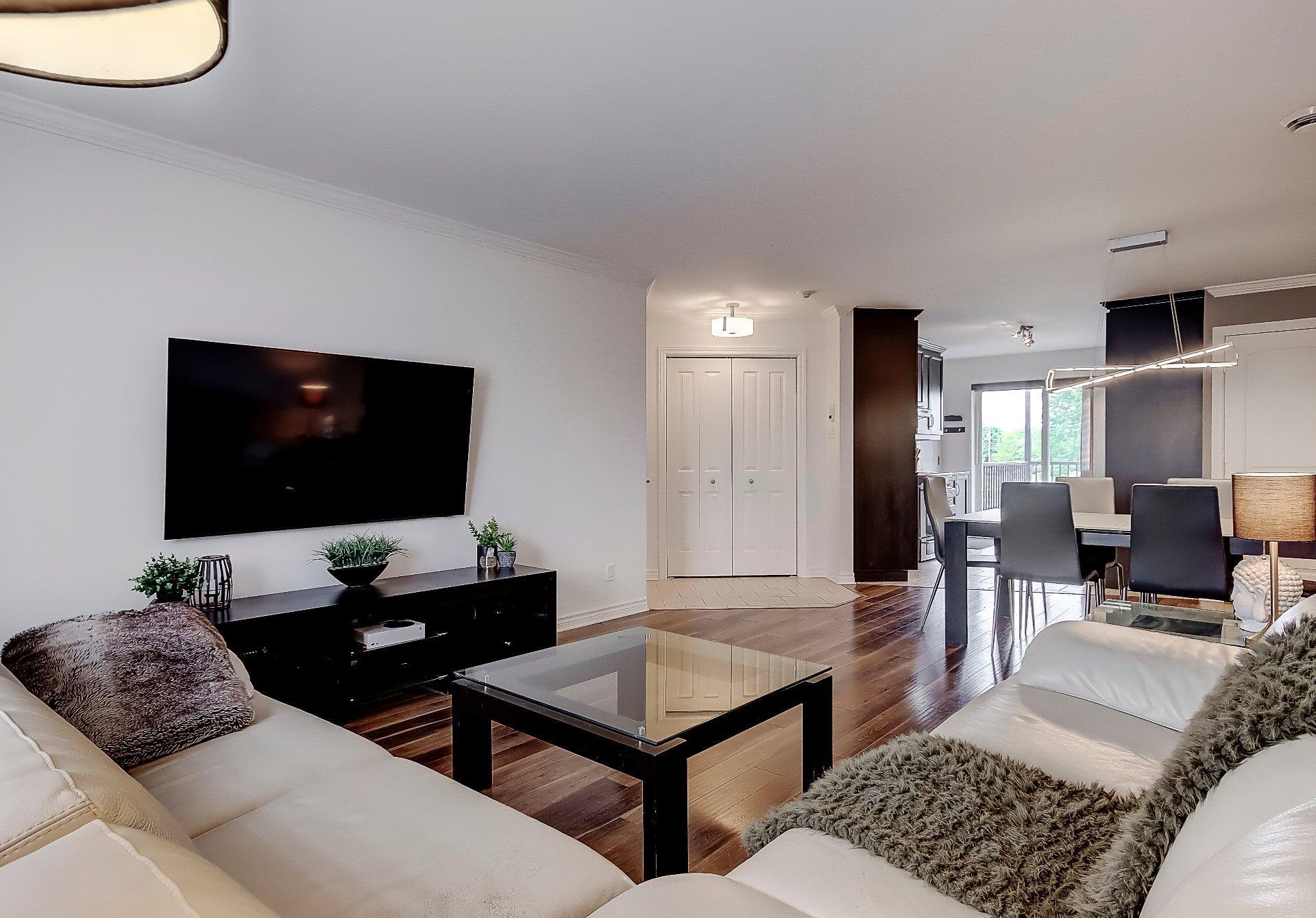 









393


Rue Boire

, D,
Napierville,




QC
J0J1L0

