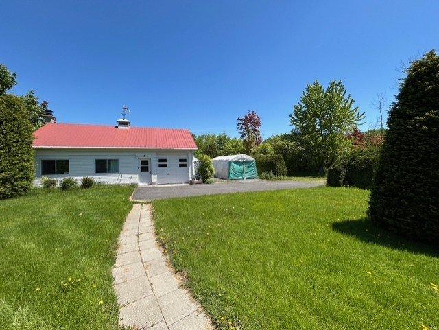 









239

 - 12


Route Marie-Victorin

,
Verchères,




QC
J0L2R0

