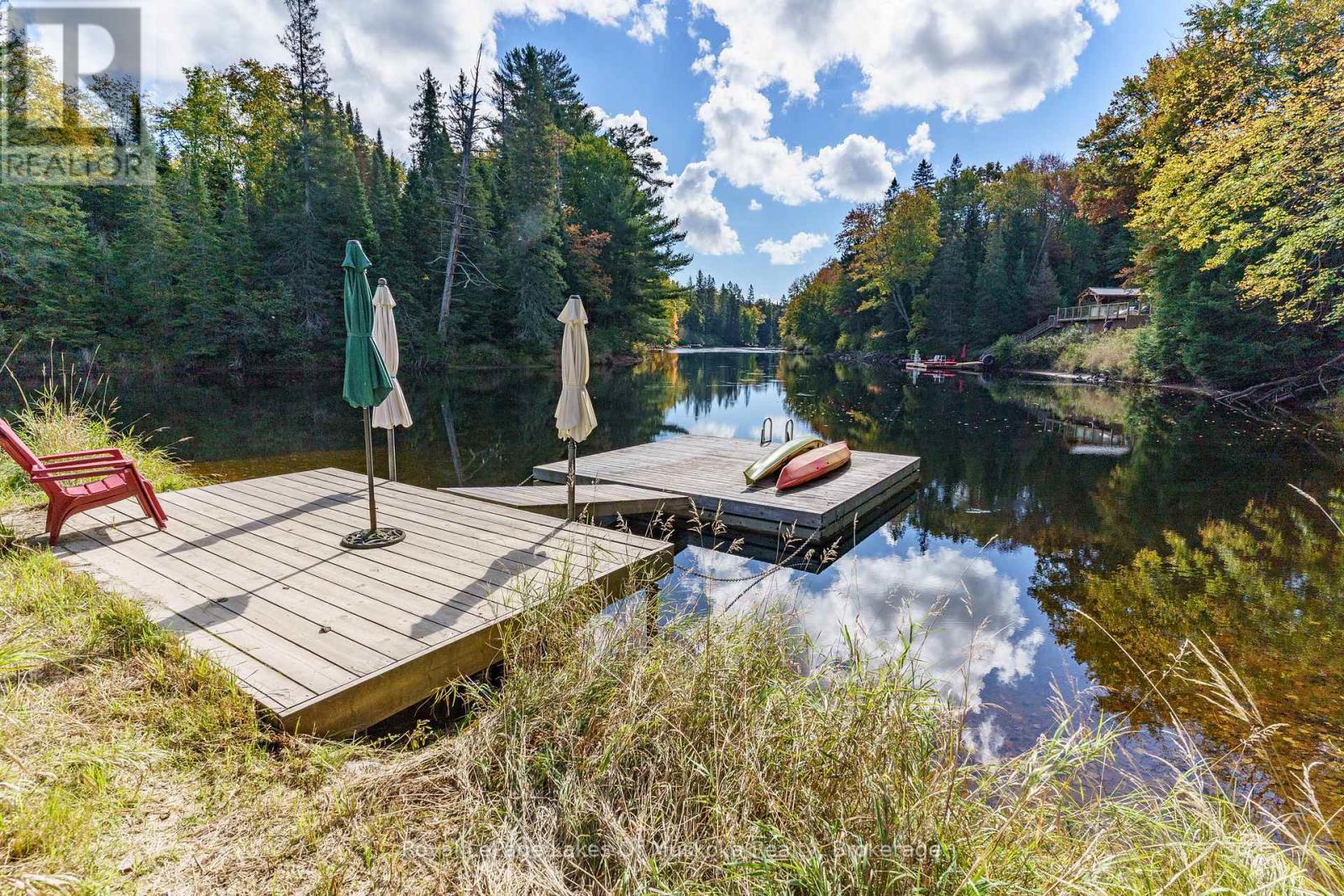 












195 RIVER VALLEY DRIVE

,
Huntsville (Stephenson),




Ontario
P0B1C0


