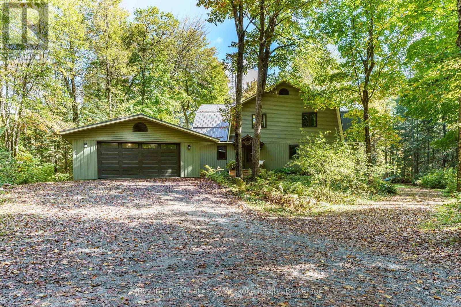 












195 RIVER VALLEY DRIVE

,
Huntsville (Stephenson),




Ontario
P0B1C0

