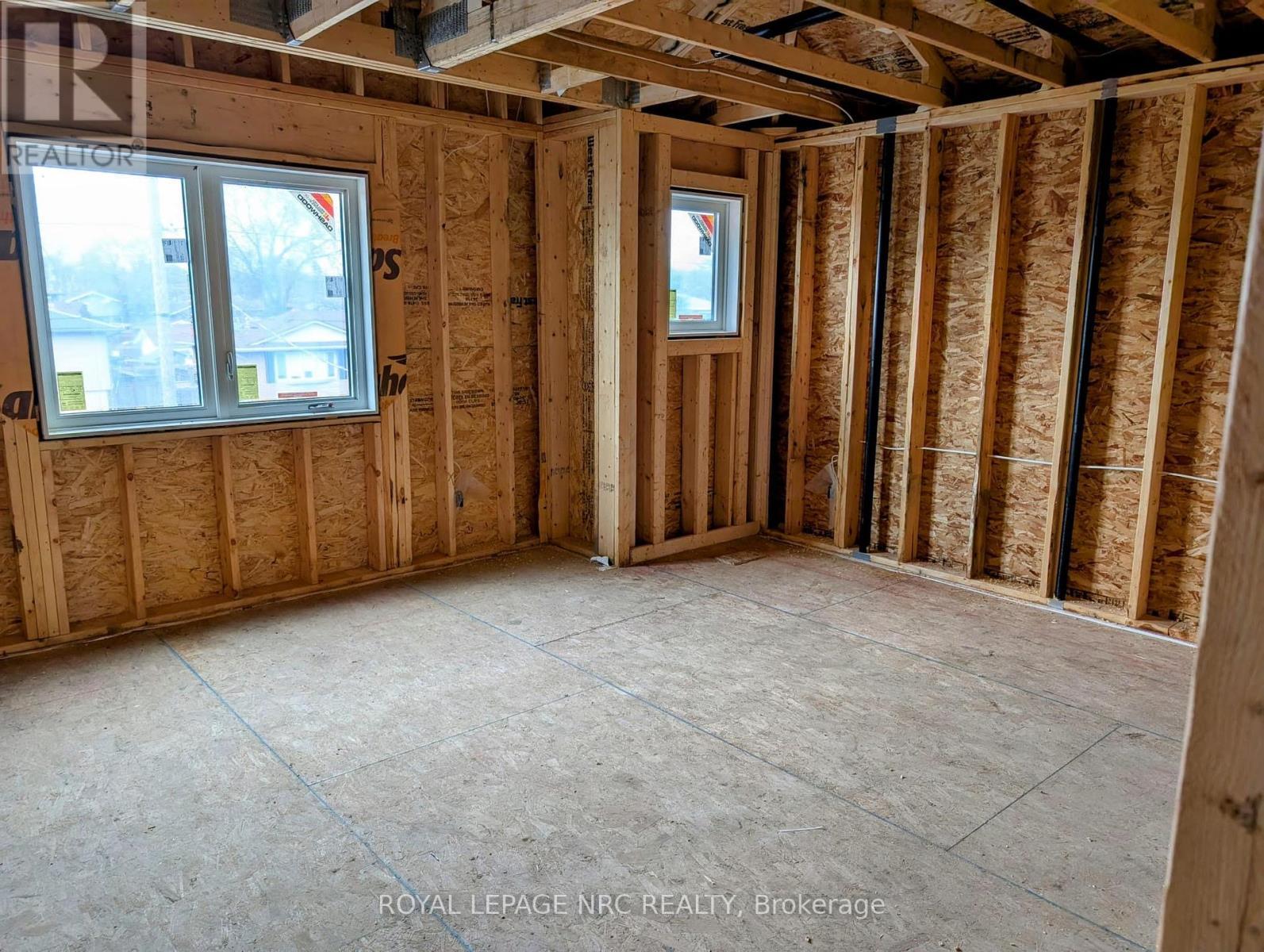 












6668 HAWKINS STREET

,
Niagara Falls (Arad/Fallsview),




Ontario
L2G3B7


