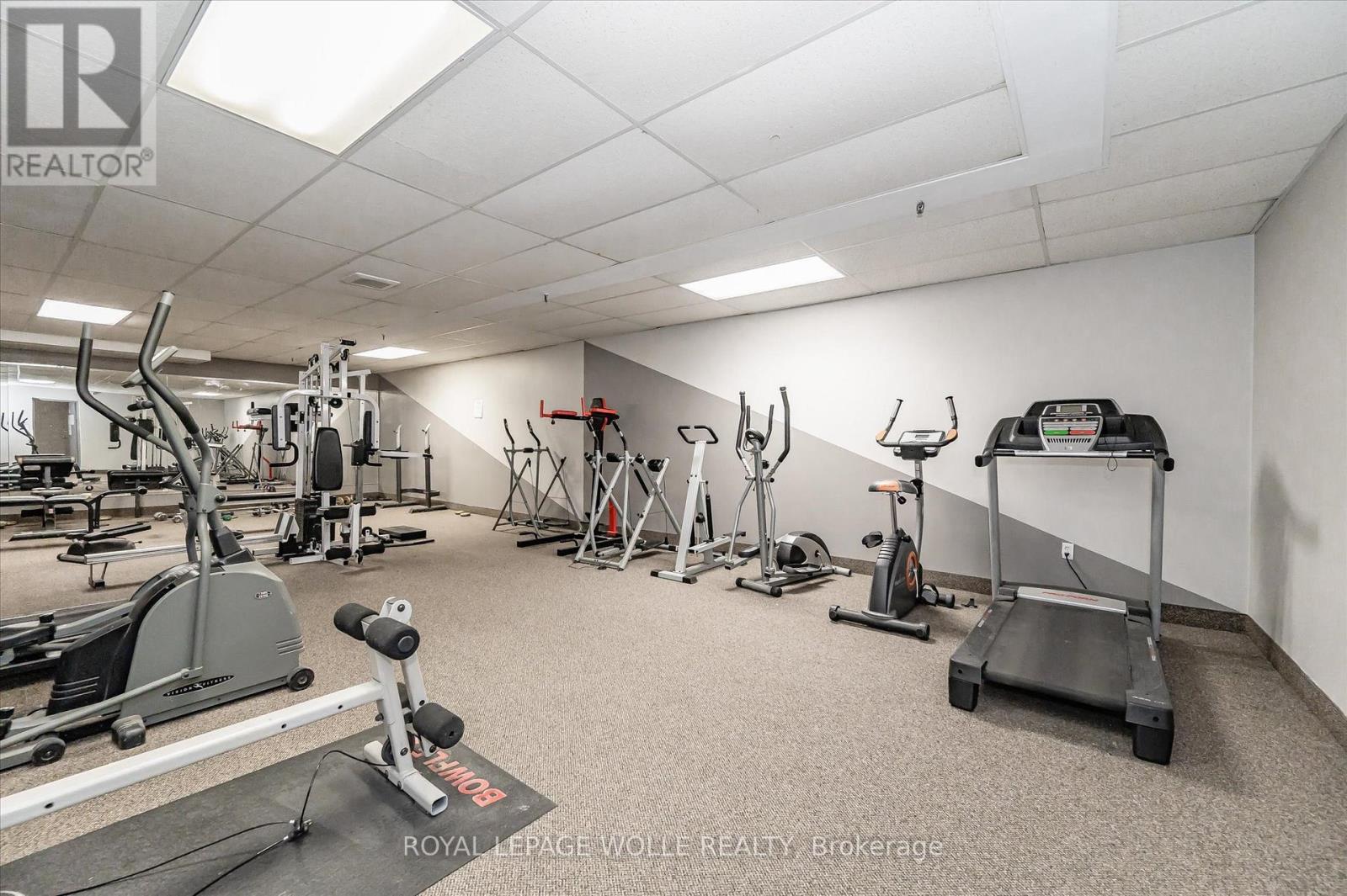 












204 - 29 WEST AVENUE W

,
Kitchener,




Ontario
N2M5E4

