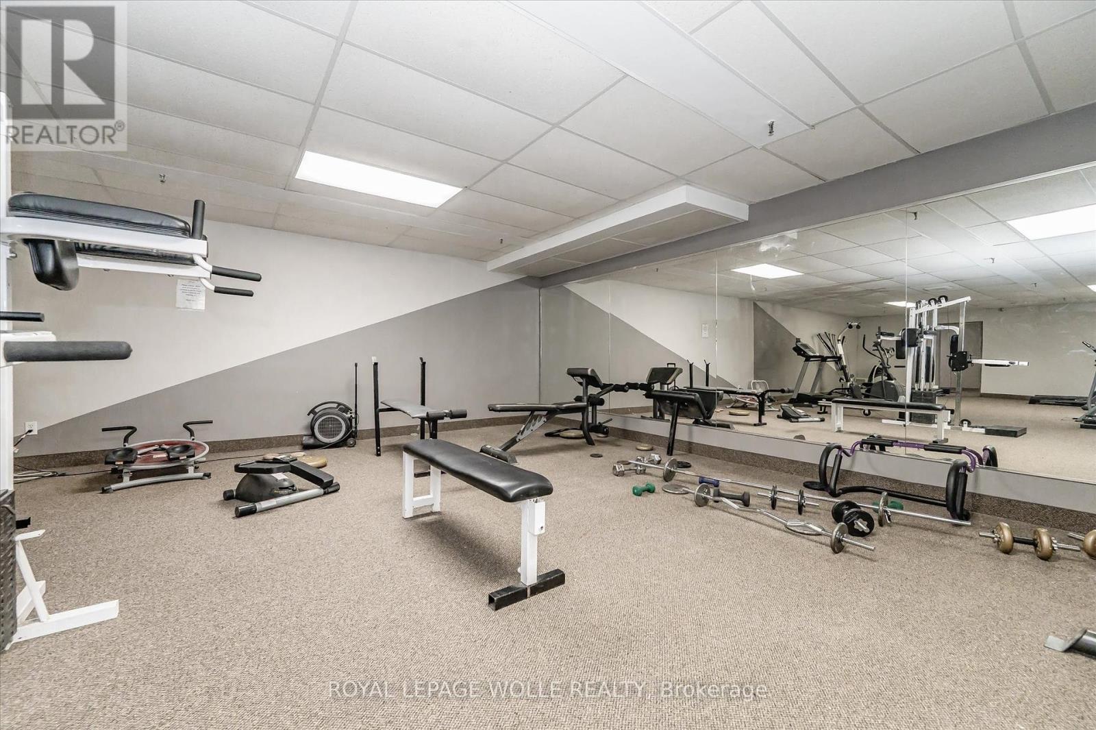 












204 - 29 WEST AVENUE W

,
Kitchener,




Ontario
N2M5E4

