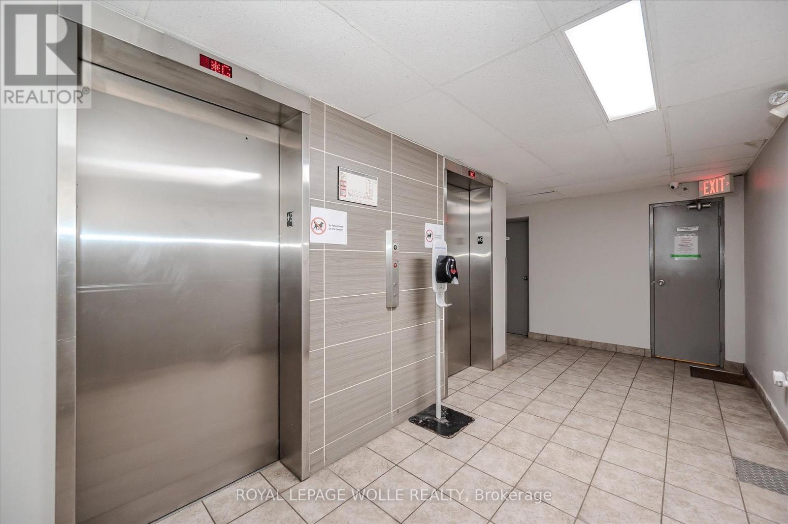 












204 - 29 WEST AVENUE W

,
Kitchener,




Ontario
N2M5E4

