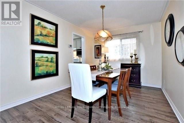 












51 FALAN HEIGHTS CRESCENT

,
Aurora,




Ontario
L4G5B8

