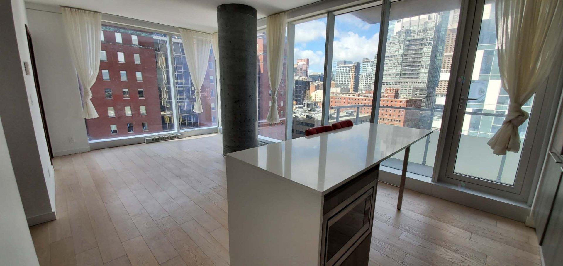 









1450


Boul. René-Lévesque O.

, 905,
Montréal (Ville-Marie),




QC
H3G0E1

