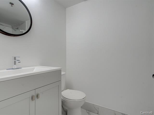 









8050


Boul. St-Laurent

, 1005,
Brossard,




QC
J4X2P1

