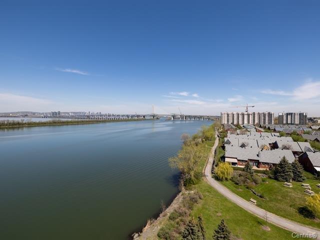 









8050


Boul. St-Laurent

, 1005,
Brossard,




QC
J4X2P1

