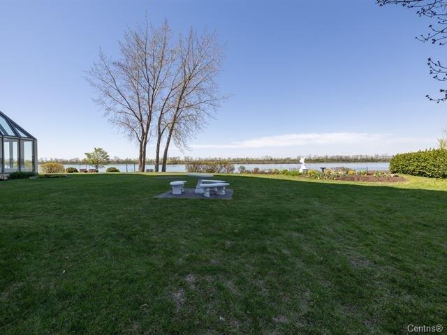 









8050


Boul. St-Laurent

, 1005,
Brossard,




QC
J4X2P1

