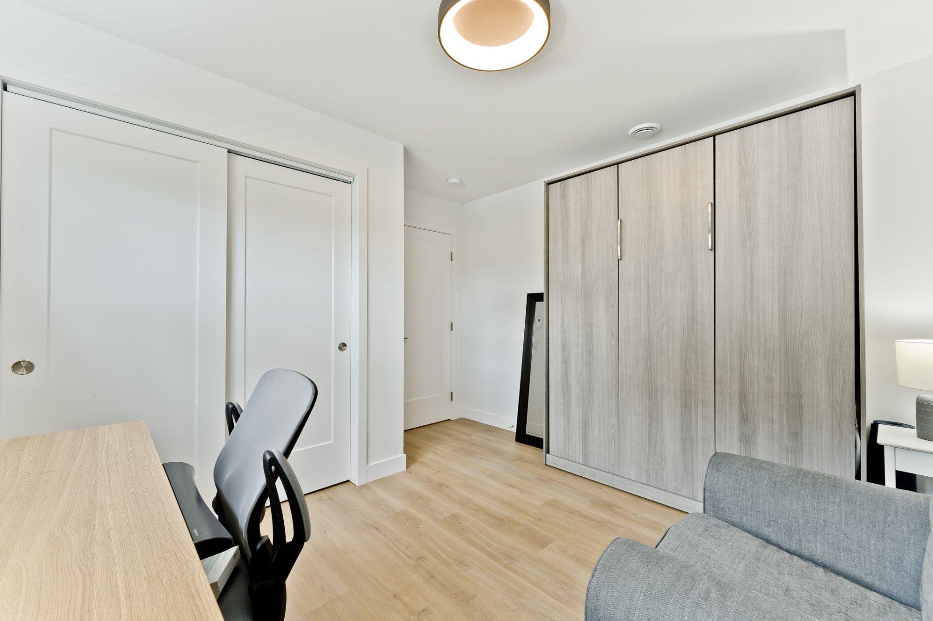 









3803


Rue Émile-Chartier

,
Sherbrooke (Les Nations),




QC
J1L0H7

