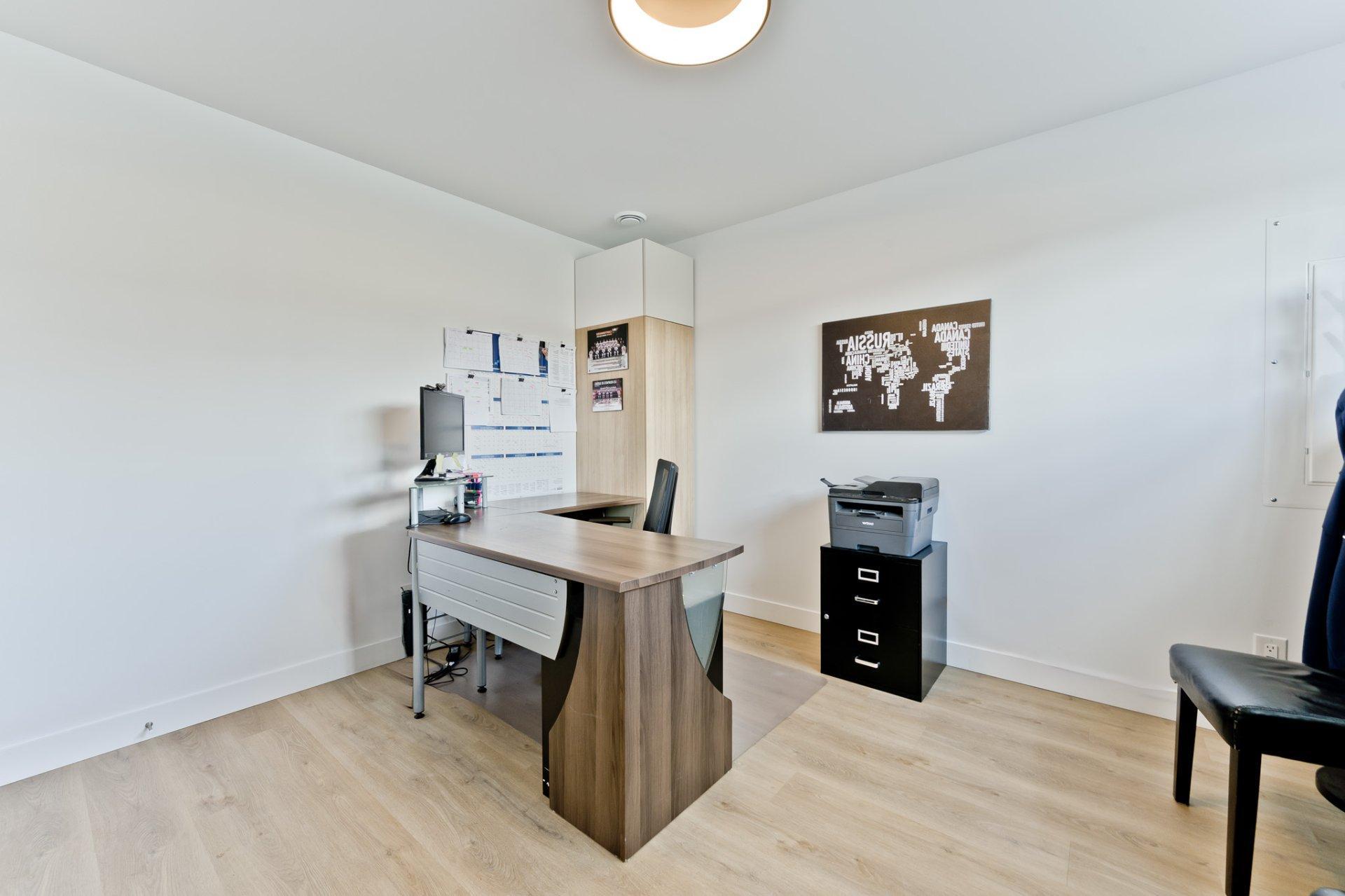 









3803


Rue Émile-Chartier

,
Sherbrooke (Les Nations),




QC
J1L0H7

