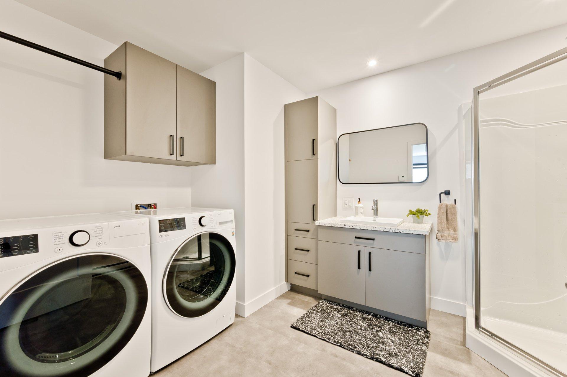 









3803


Rue Émile-Chartier

,
Sherbrooke (Les Nations),




QC
J1L0H7

