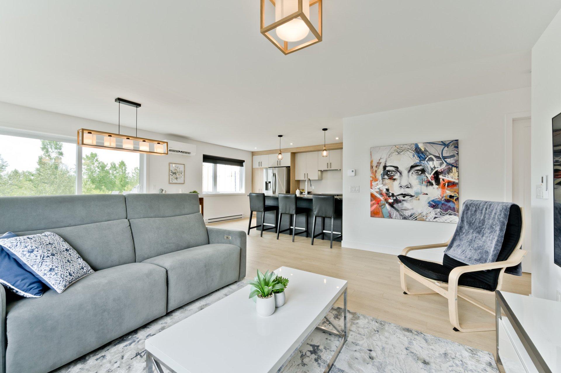 









3805


Rue Émile-Chartier

,
Sherbrooke (Les Nations),




QC
J1L0H7

