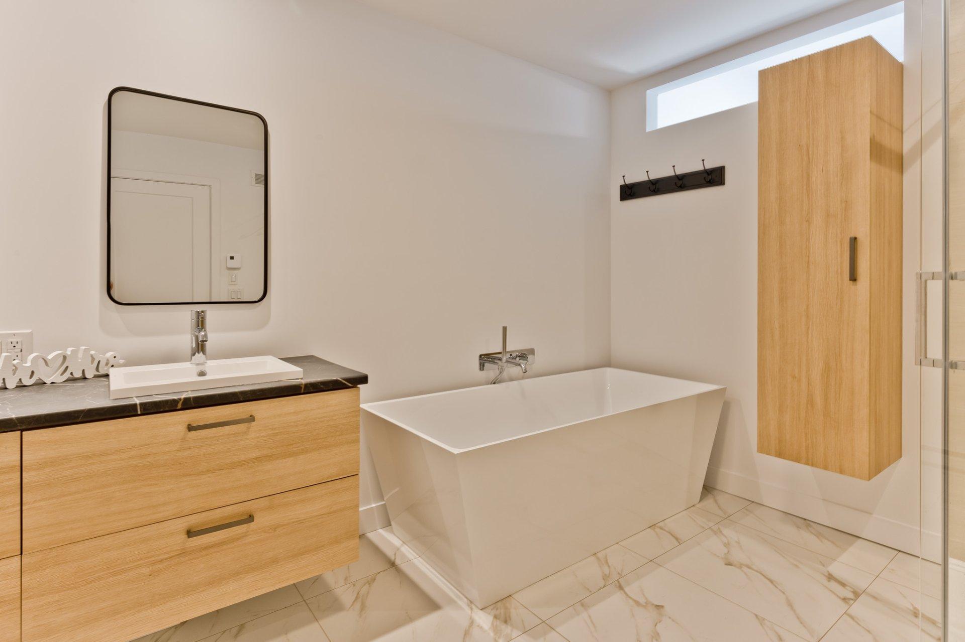 









3805


Rue Émile-Chartier

,
Sherbrooke (Les Nations),




QC
J1L0H7

