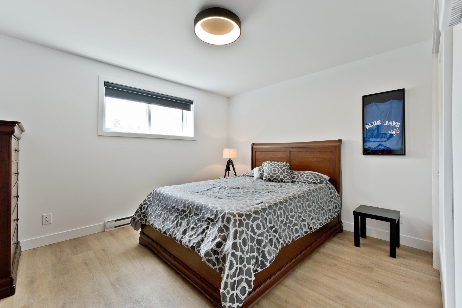 









3805


Rue Émile-Chartier

,
Sherbrooke (Les Nations),




QC
J1L0H7

