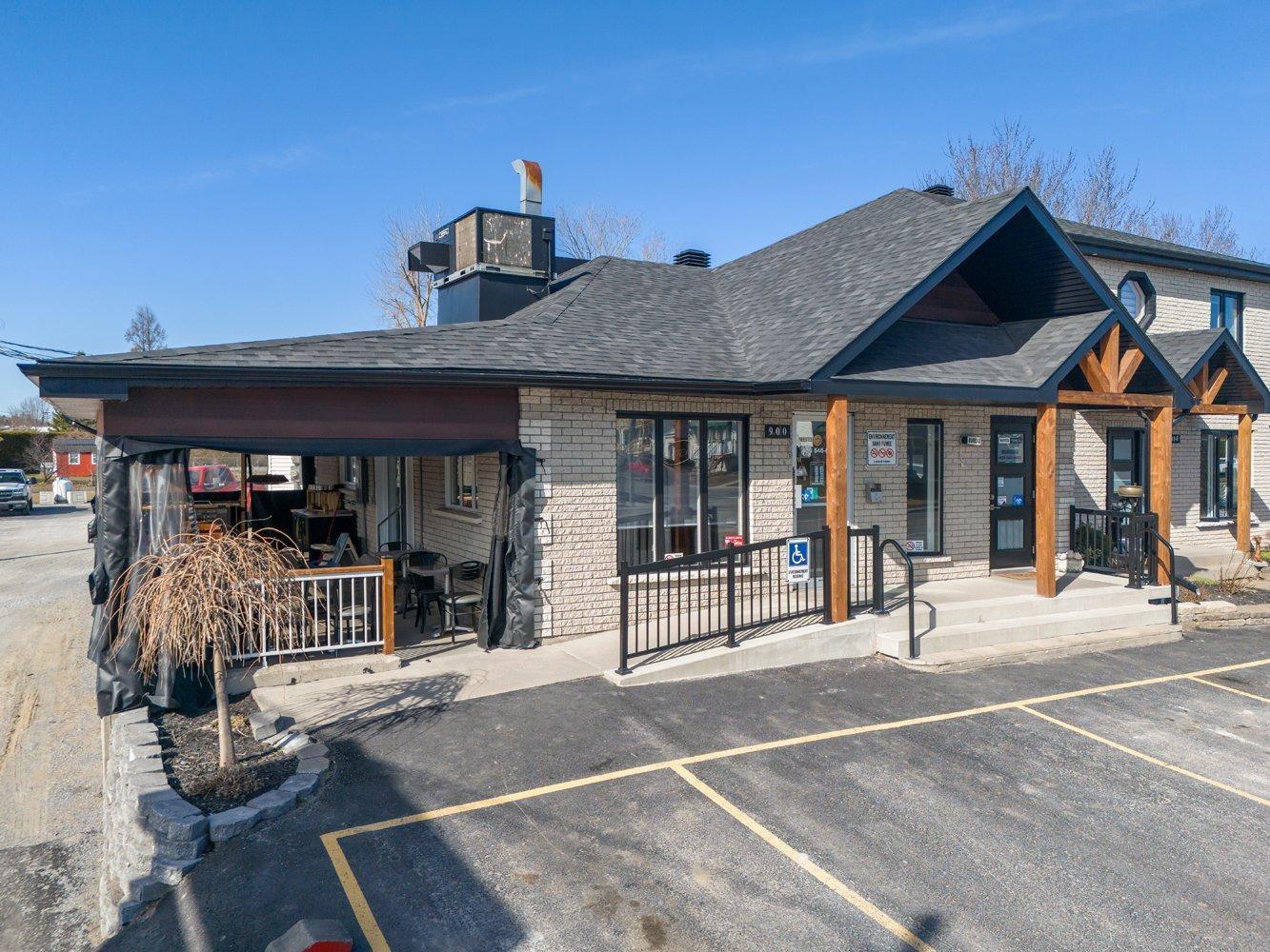 









880

 - 900


Rue Daigneault

,
Acton Vale,




QC
J0H1A0

