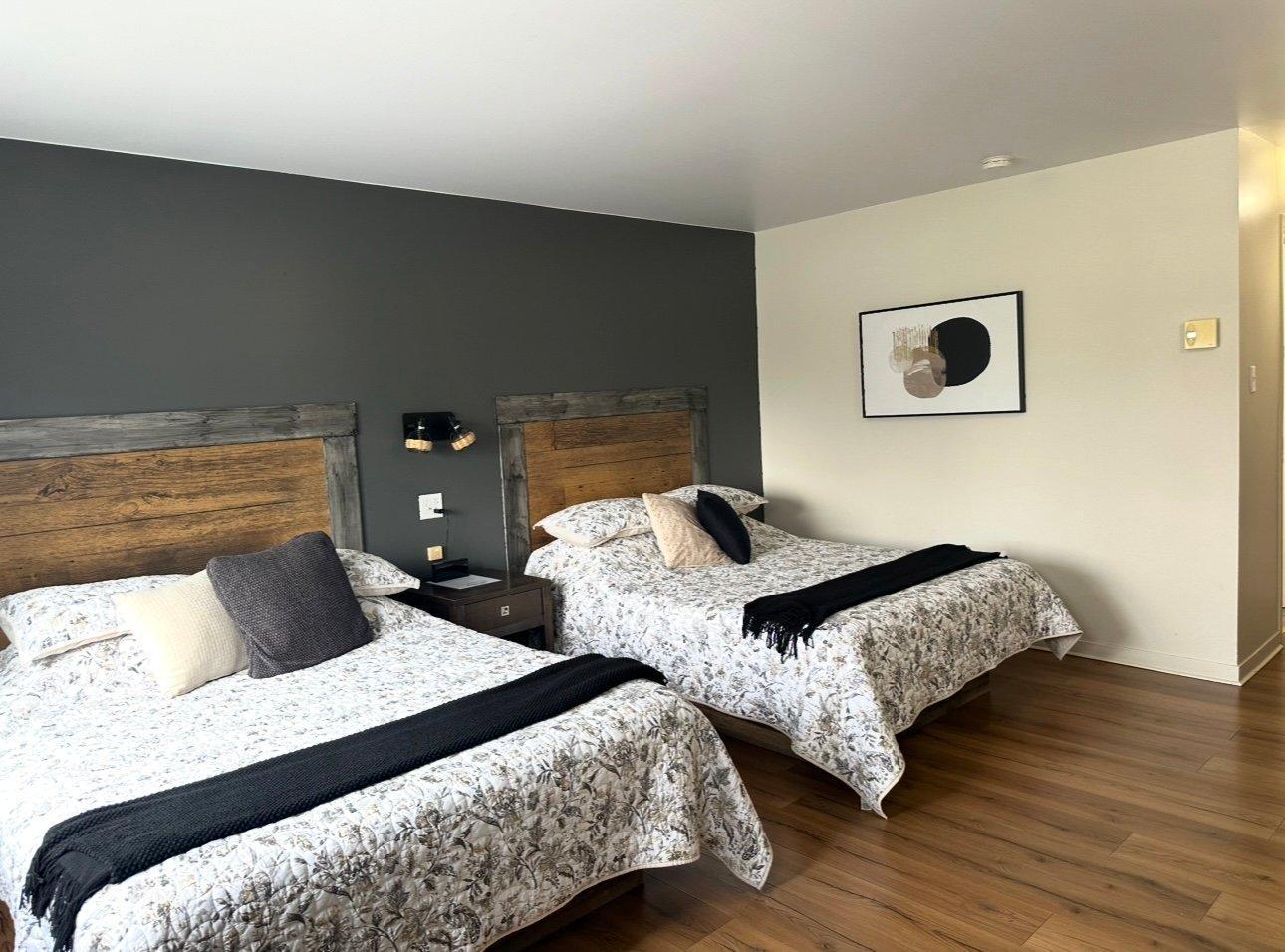 









880

 - 900


Rue Daigneault

,
Acton Vale,




QC
J0H1A0

