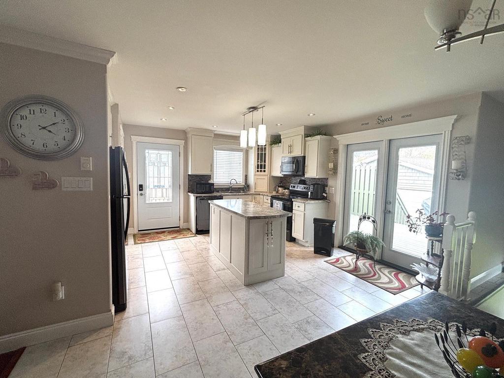 












87 Maplewood Drive

,
Glace Bay,




NS
B1A 0B3

