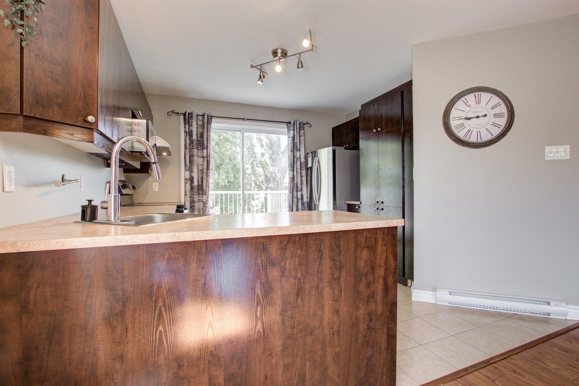 









2360


Rue Lépine

,
Longueuil (Le Vieux-Longueuil),




QC
J4L2C8


