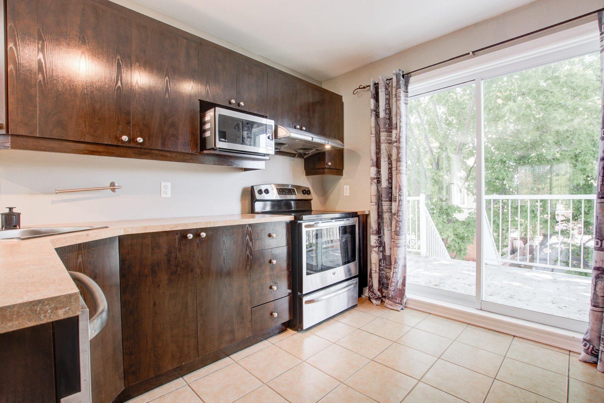 









2360


Rue Lépine

,
Longueuil (Le Vieux-Longueuil),




QC
J4L2C8

