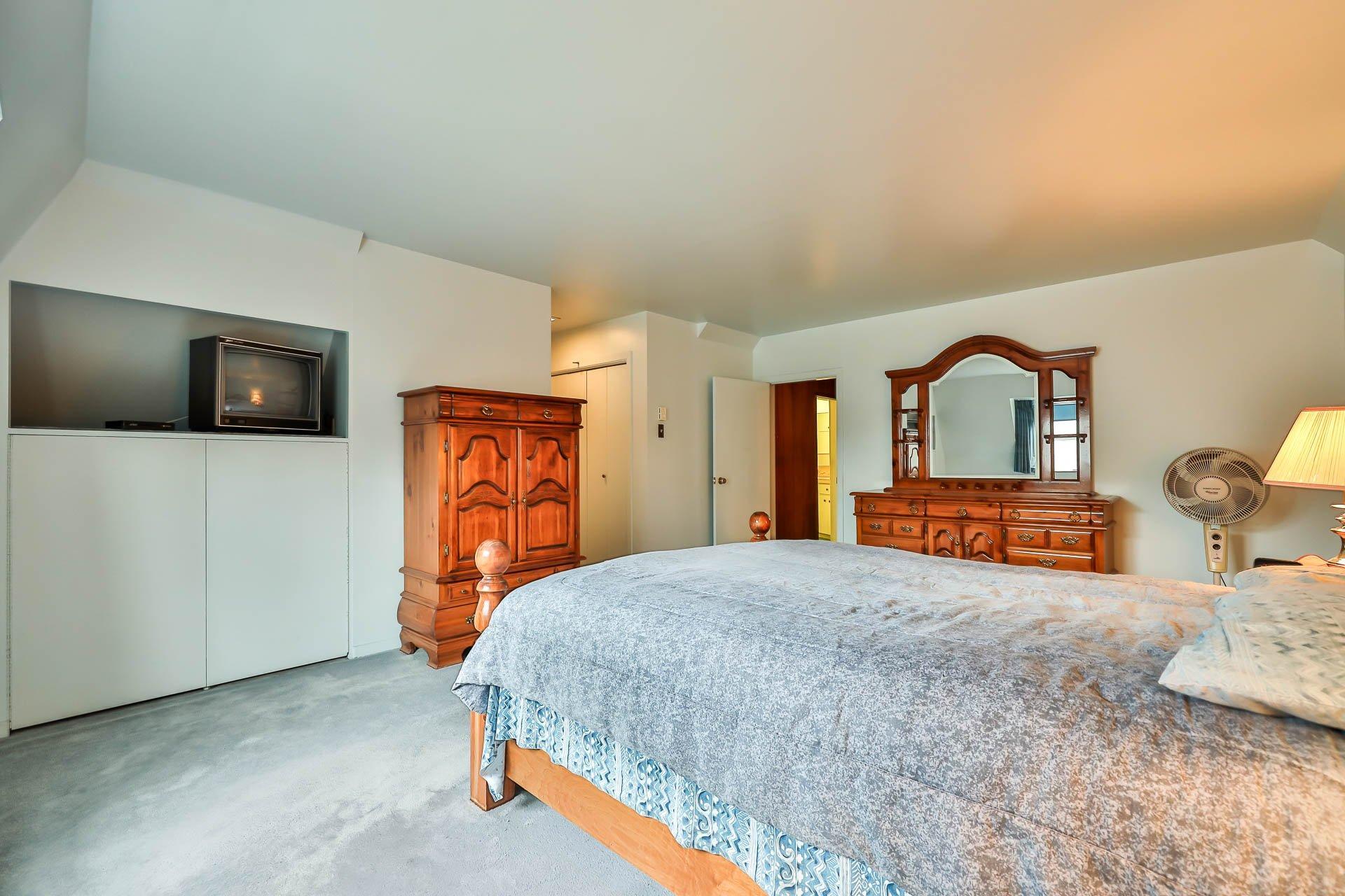 









175


Rue Joseph

,
Gatineau (Buckingham),




QC
J8L1G6

