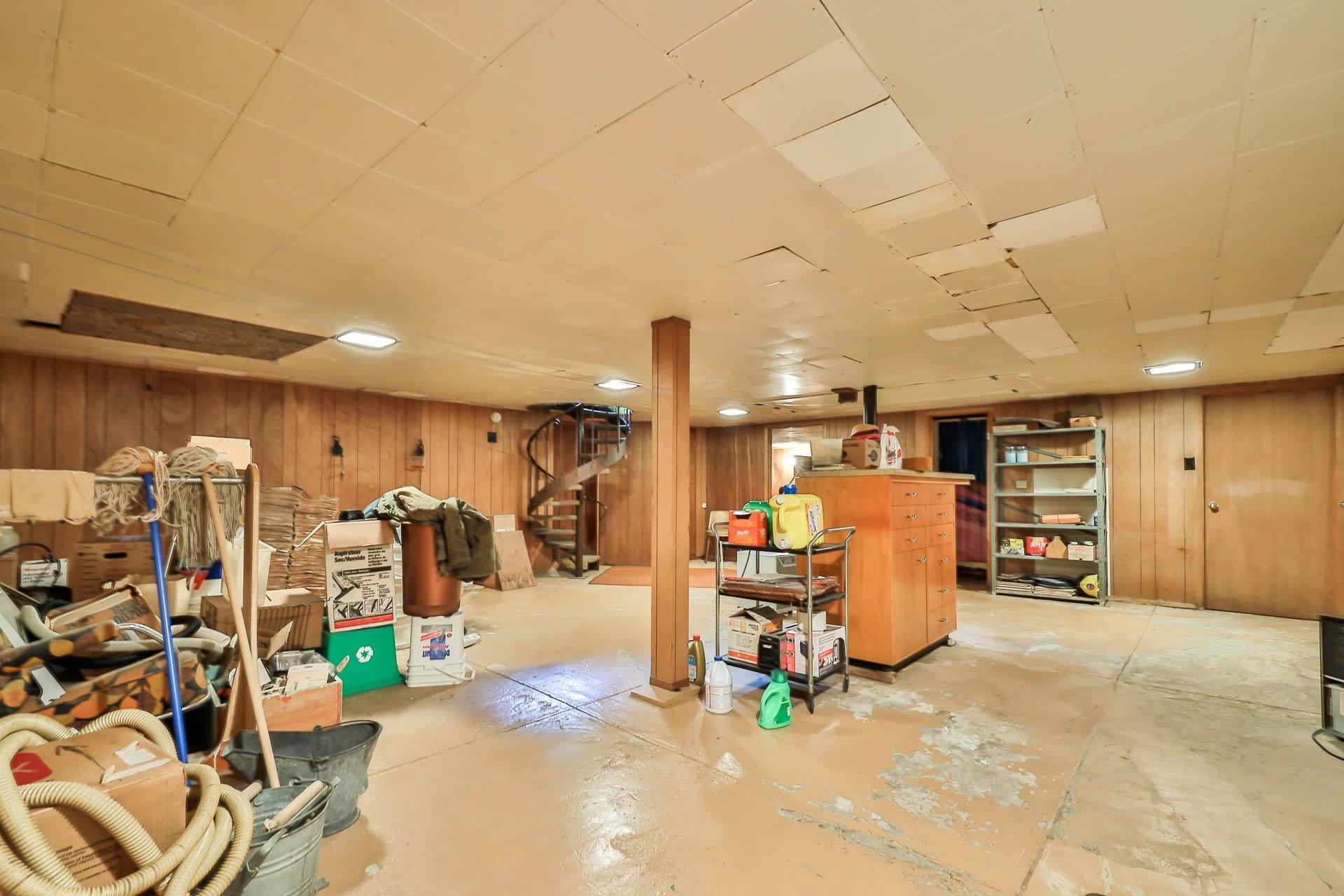 









175


Rue Joseph

,
Gatineau (Buckingham),




QC
J8L1G6

