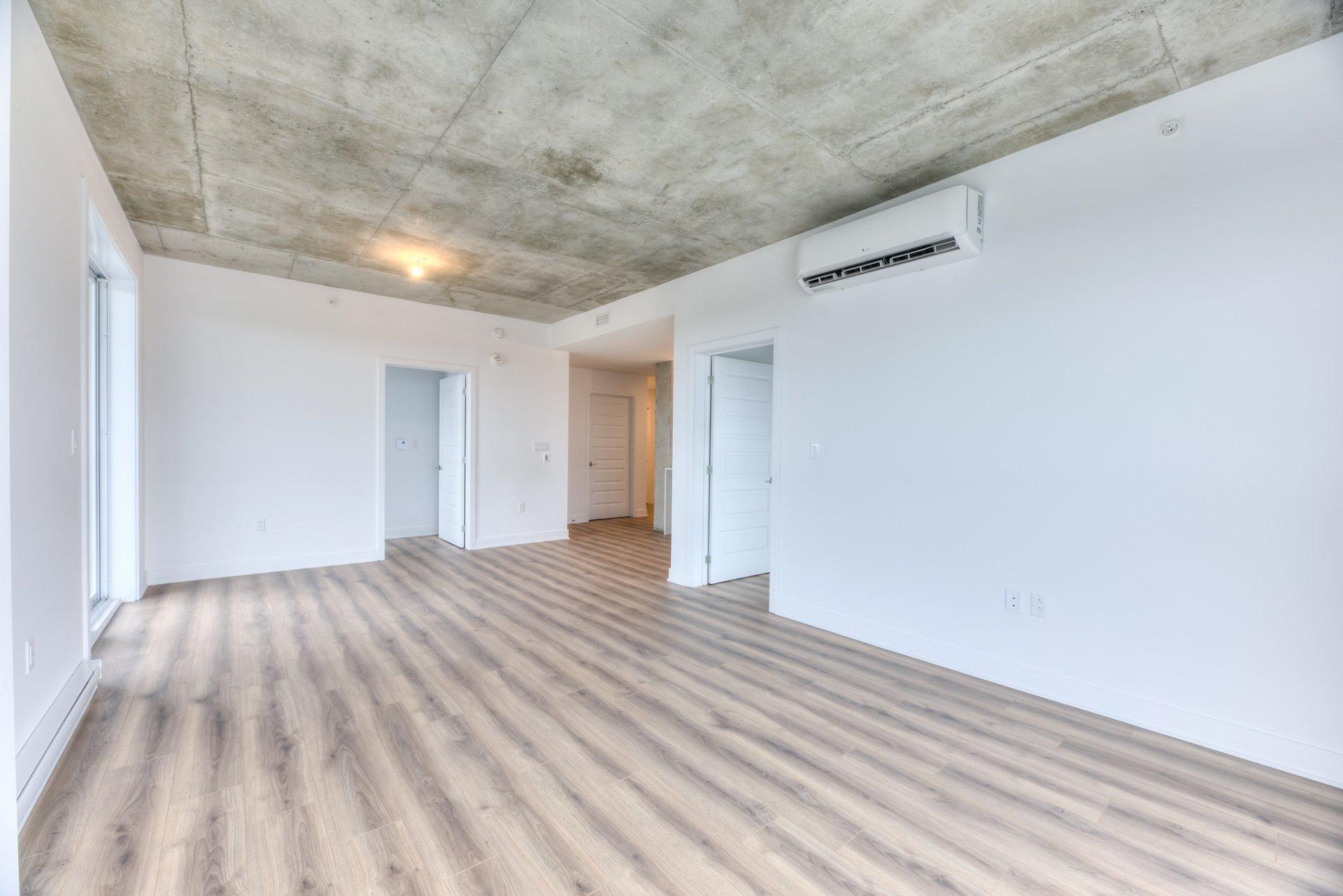 









8510


Rue Jean-Nicolet

, W704,
Montréal (Saint-Léonard),




QC
H1R0E7


