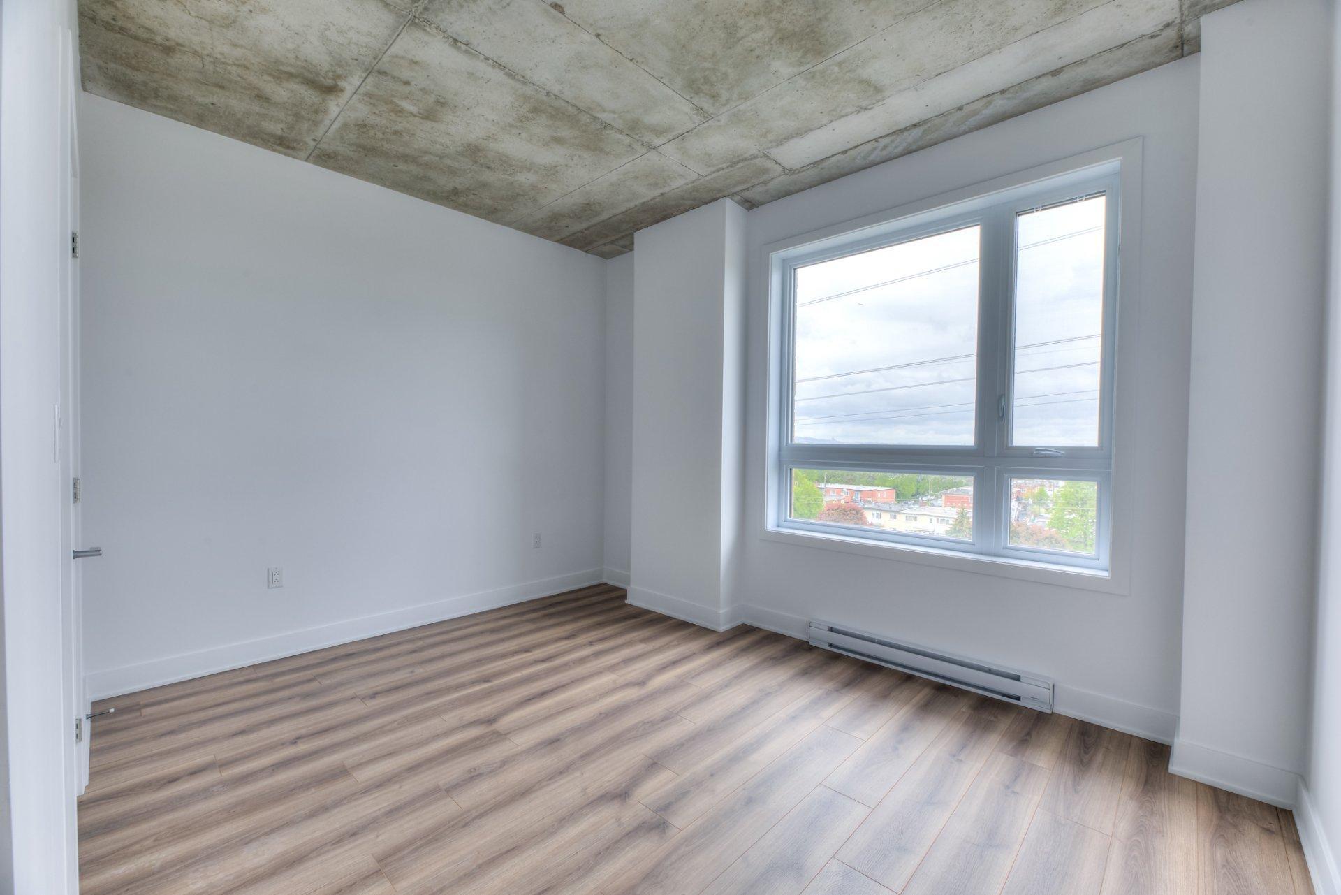 









8510


Rue Jean-Nicolet

, W704,
Montréal (Saint-Léonard),




QC
H1R0E7

