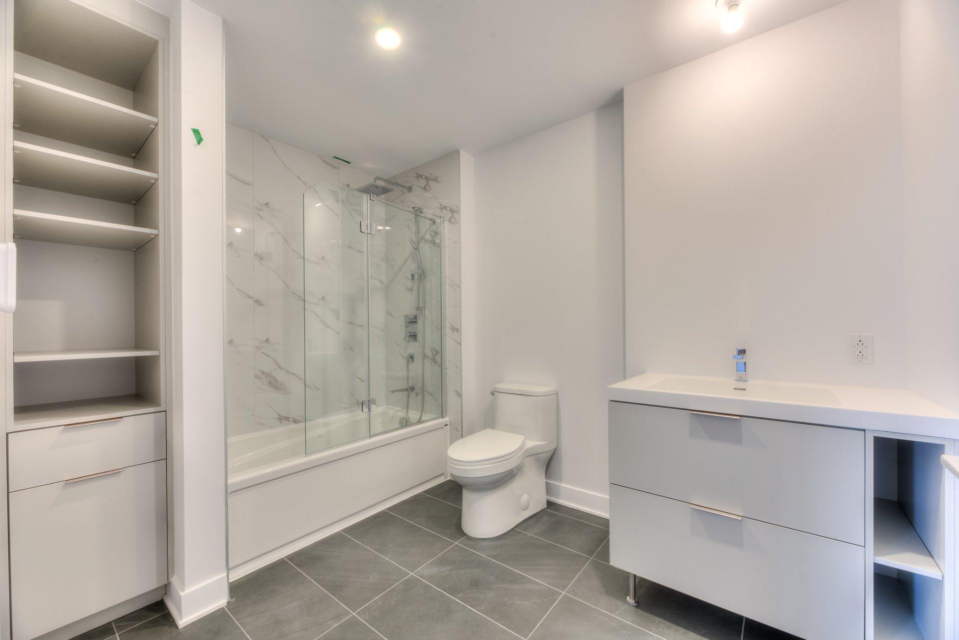 









8510


Rue Jean-Nicolet

, W704,
Montréal (Saint-Léonard),




QC
H1R0E7

