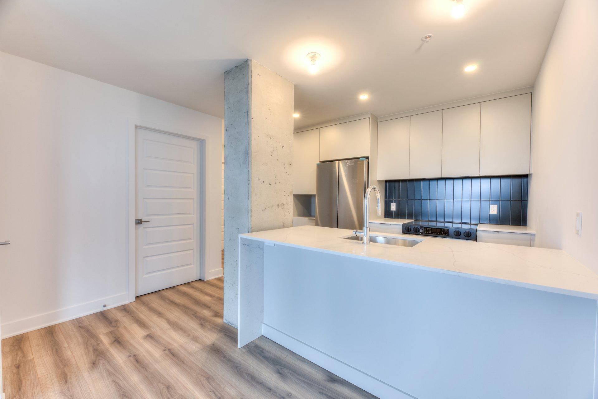 









8510


Rue Jean-Nicolet

, W704,
Montréal (Saint-Léonard),




QC
H1R0E7

