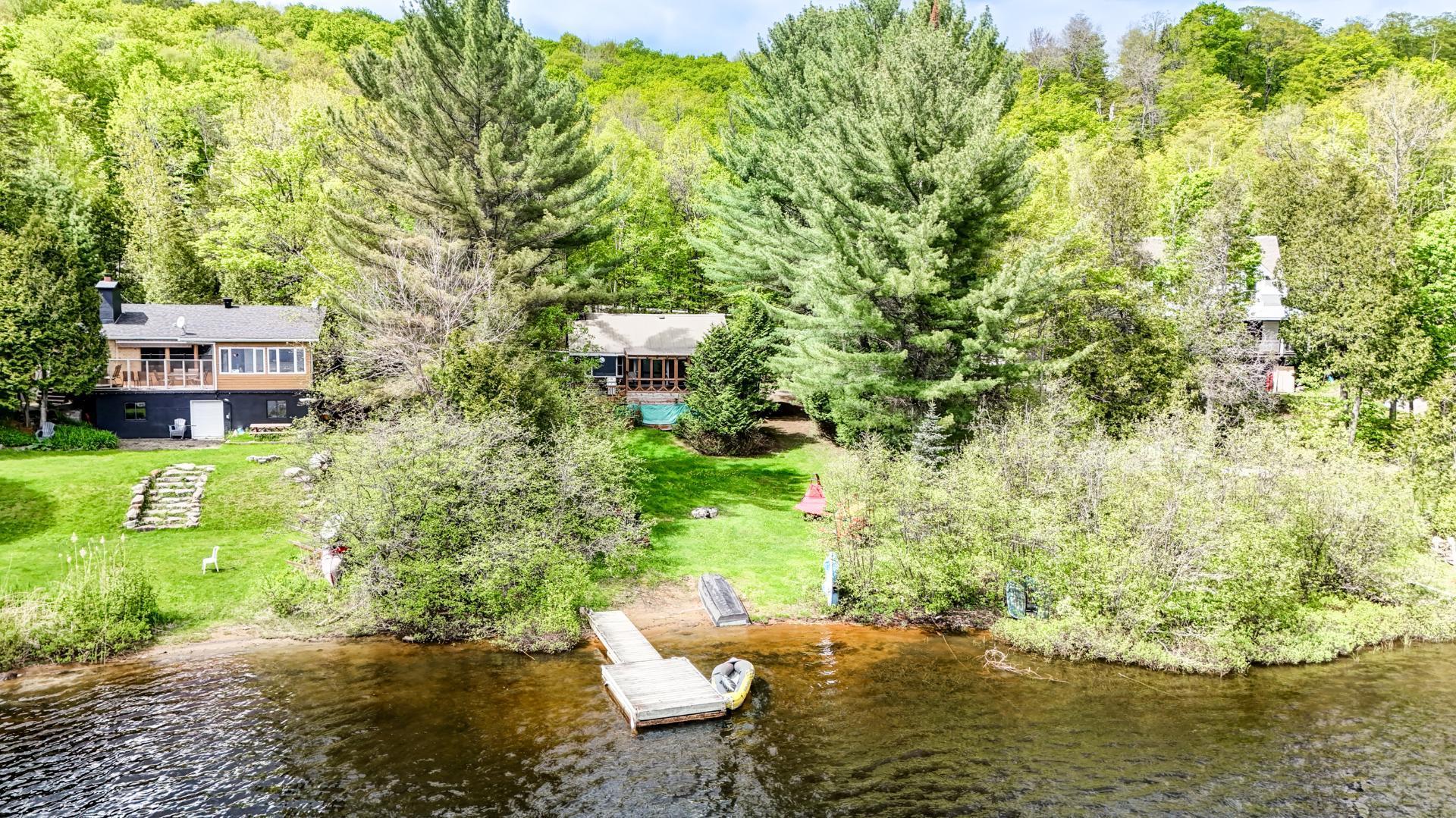 









1729


Rue du Domaine

,
Wentworth-Nord,




QC
J0T1Y0

