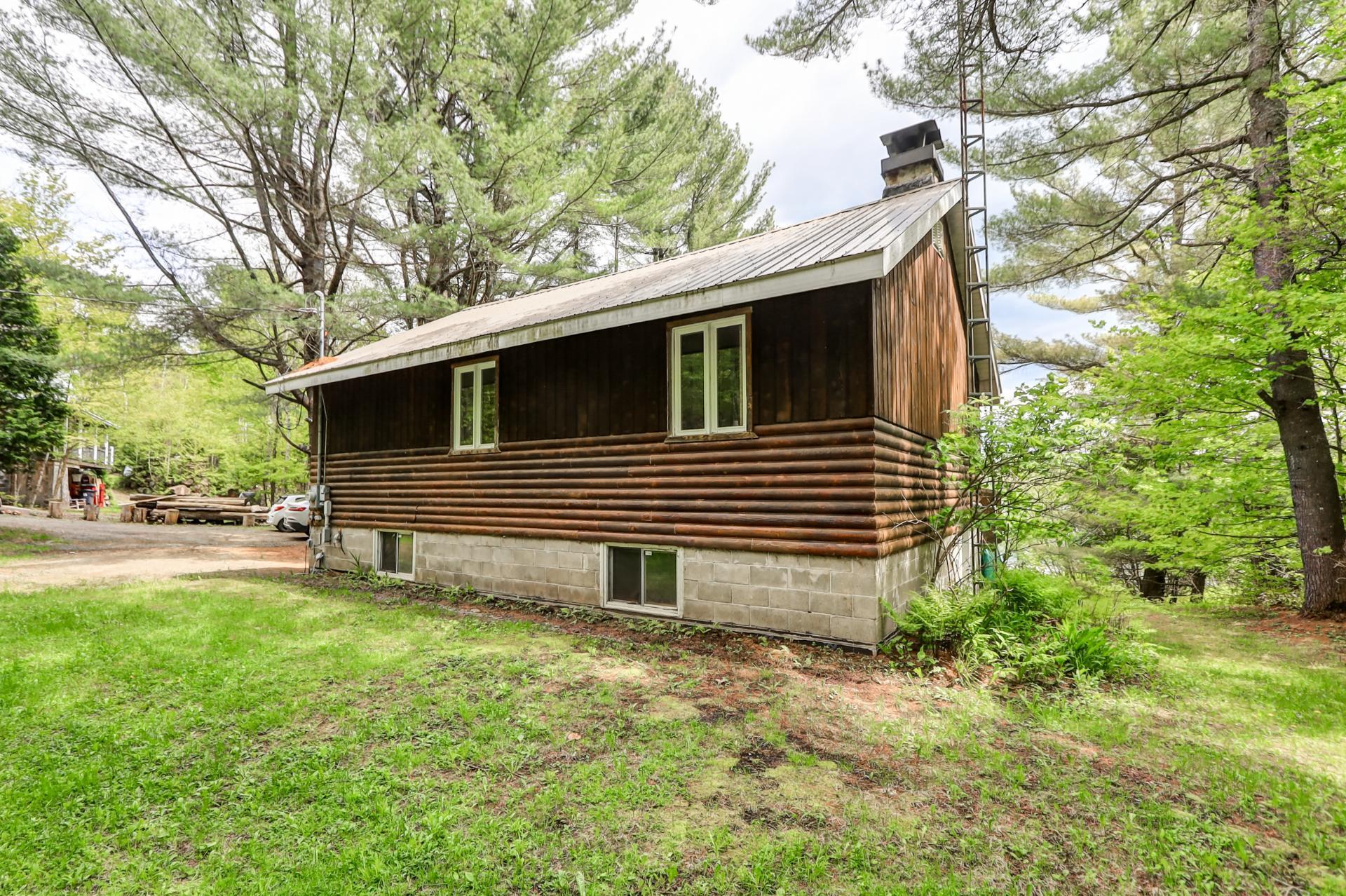 









1729


Rue du Domaine

,
Wentworth-Nord,




QC
J0T1Y0

