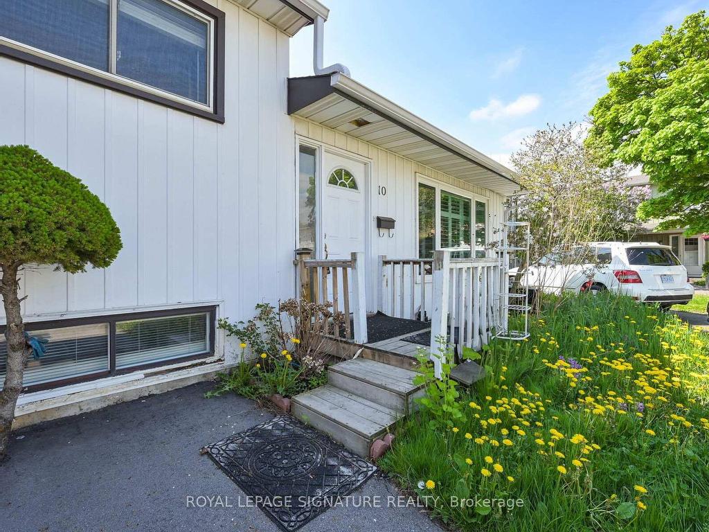 









10


Heatherside

Court,
Brampton,




ON
L6S 1N9

