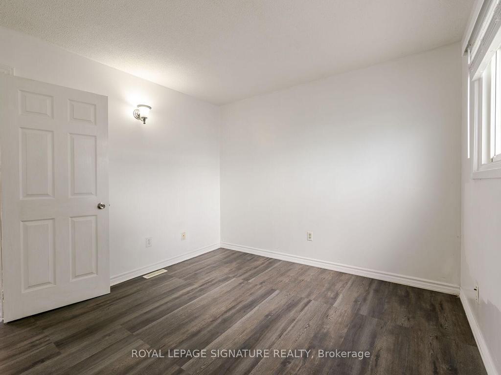









10


Heatherside

Court,
Brampton,




ON
L6S 1N9

