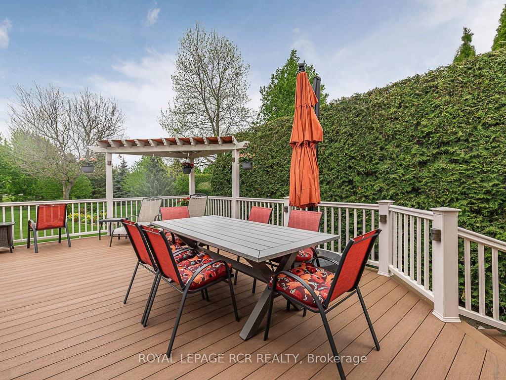 









45


McMullen

Drive,
Whitchurch-Stouffville,




ON
L4A 3J2

