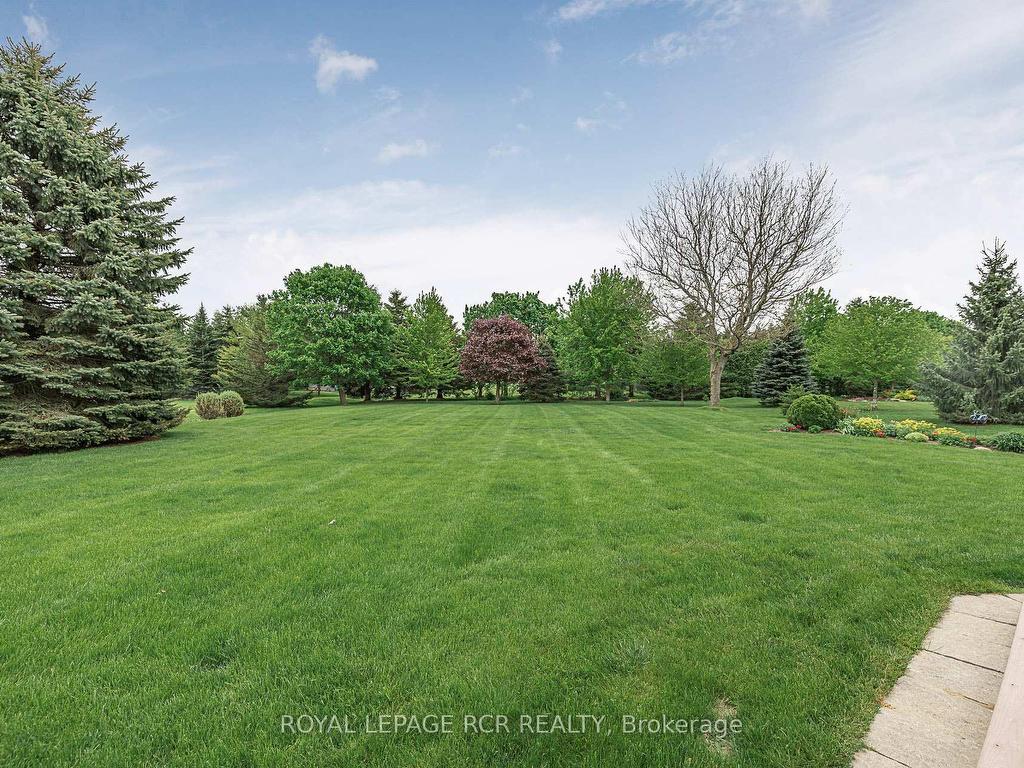 









45


McMullen

Drive,
Whitchurch-Stouffville,




ON
L4A 3J2

