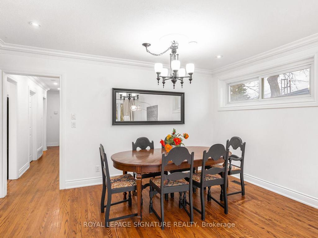 









854


Antonio

Street,
Pickering,




ON
L1W 1T3

