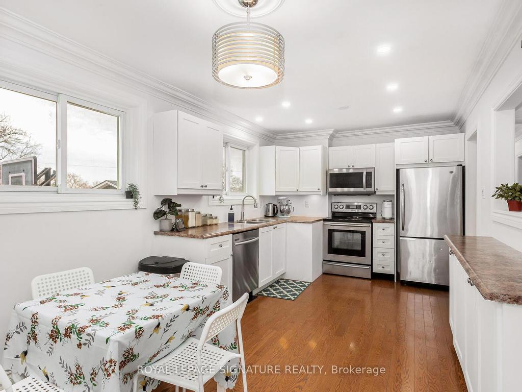 









854


Antonio

Street,
Pickering,




ON
L1W 1T3

