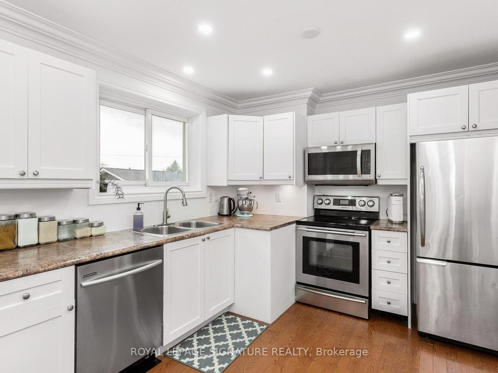 









854


Antonio

Street,
Pickering,




ON
L1W 1T3

