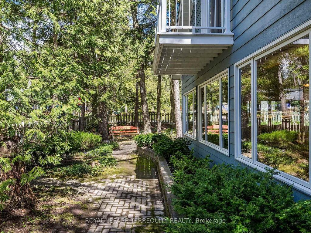 









19


Finley

Drive,
Tiny,




ON
L0L 2J0

