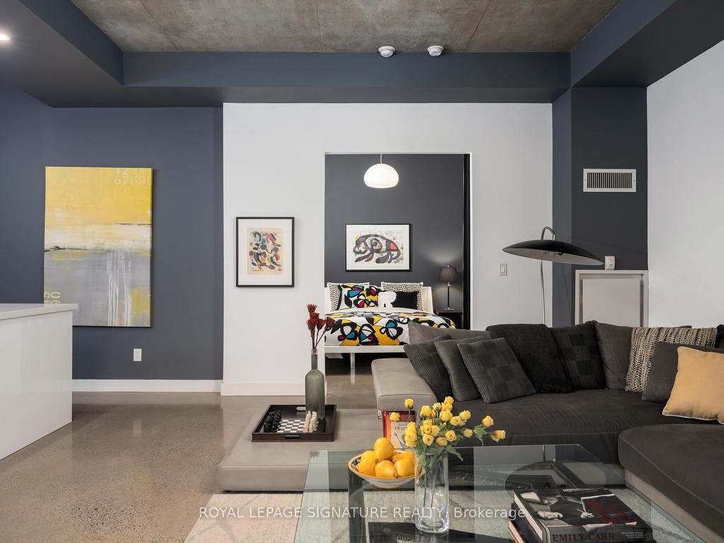 









19


Brant

Street, 408,
Toronto,




ON
M5V 2L2

