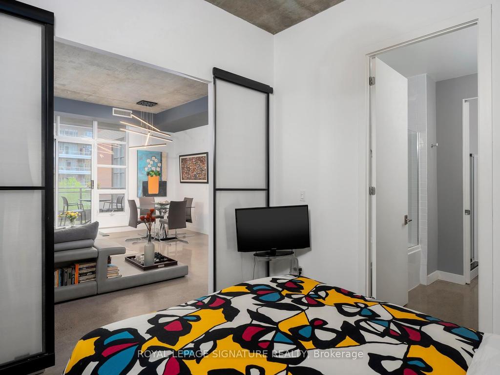 









19


Brant

Street, 408,
Toronto,




ON
M5V 2L2

