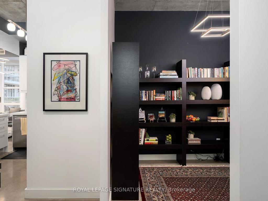 









19


Brant

Street, 408,
Toronto,




ON
M5V 2L2

