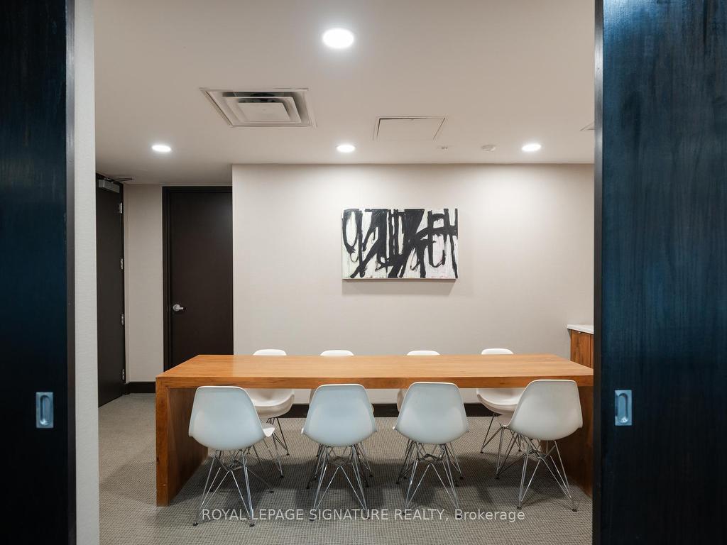 









19


Brant

Street, 408,
Toronto,




ON
M5V 2L2


