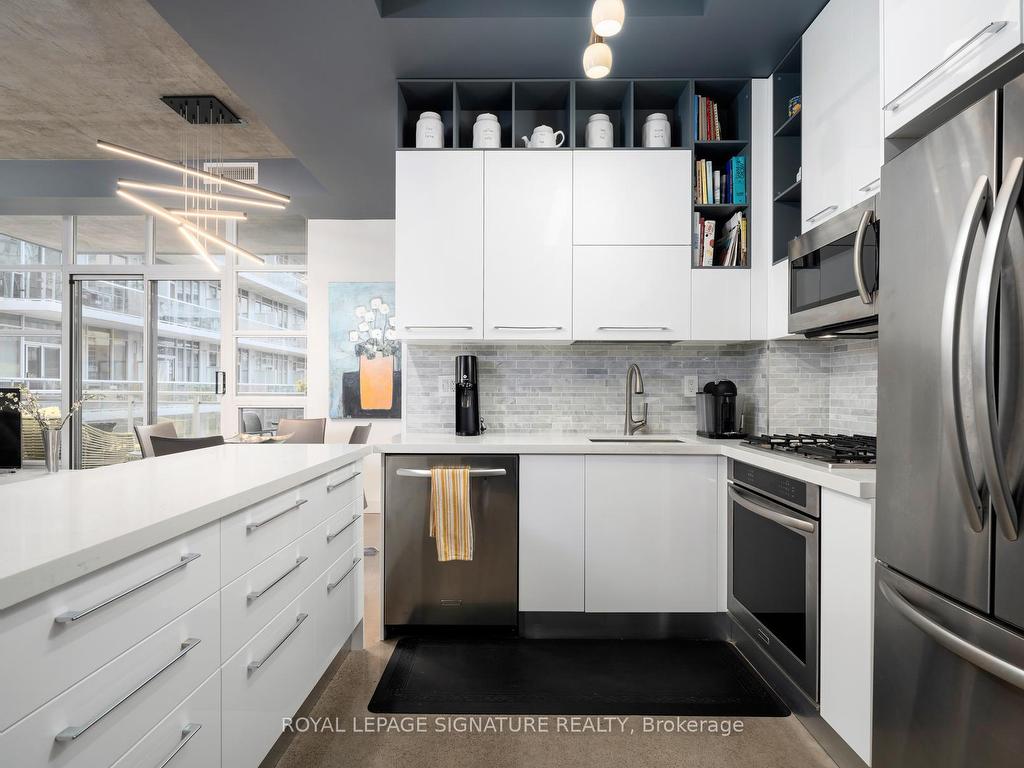 









19


Brant

Street, 408,
Toronto,




ON
M5V 2L2

